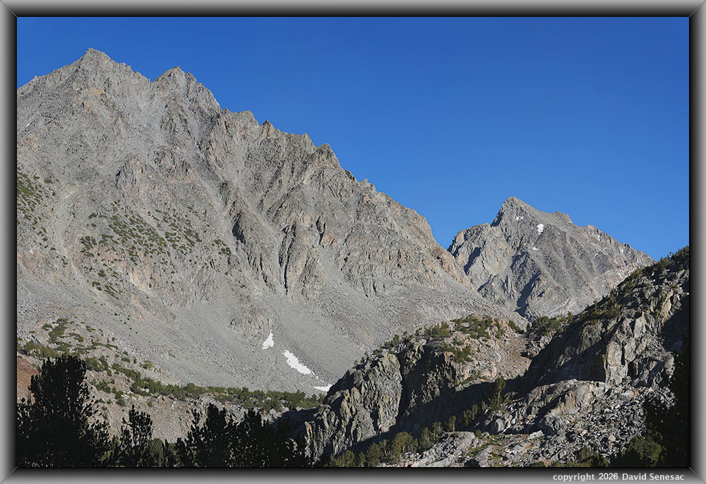 VS00619-00625-3x1v